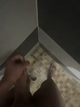 Snapshot of mylovetr1 chatting on 10, 1, 2025 mylovetr1 online show from 10, 1, 2025