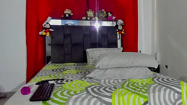 Snapshot of chloe_vasquez710 chatting on 14, 1, 2025 chloe vasquez710 online show from 14, 1, 2025