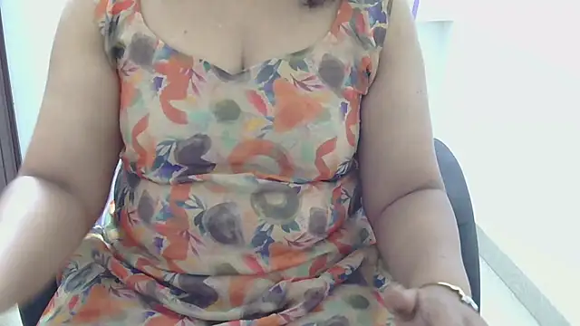 indian anu mallu online show from 20, 10, 2025