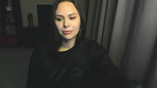 Snapshot of MollyCheiz chatting on 24, 9, 2025 MollyCheiz online show from 24, 9, 2025