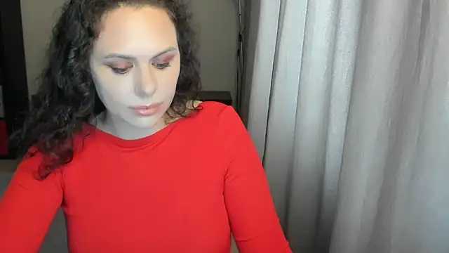 MollyCheiz online show from 22, 7, 2026