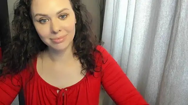 MollyCheiz online show from 23, 7, 2026
