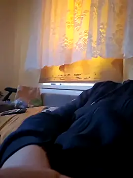 Snapshot of Osmon chatting on 15, 12, 2025 Osmon online show from 15, 12, 2025