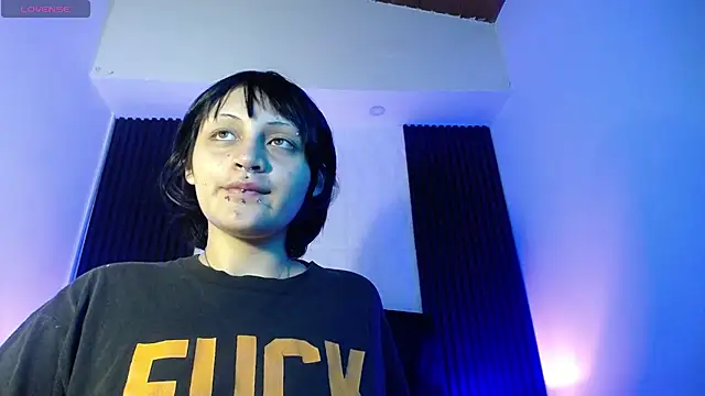 honney dark online show from 17, 1, 2025