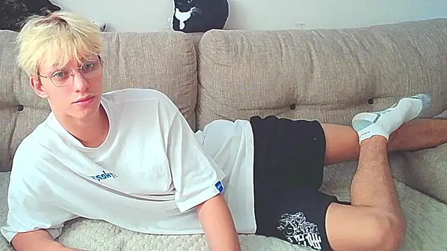 Ostin meow online show from 7, 12, 2024