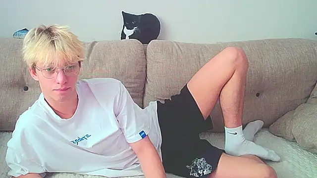 Ostin meow online show from 27, 12, 2024