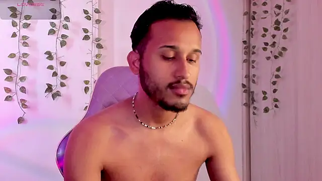 Raf brunette online show from 26, 9, 2025