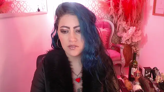 scarleth blue online show from 3, 11, 2025