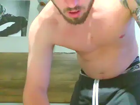 Snapshot of rickyslick123 chatting on 1, 11, 2025 rickyslick123 online show from 1, 11, 2025