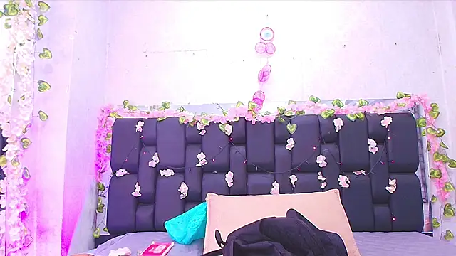 canela oss online show from 17, 9, 2025