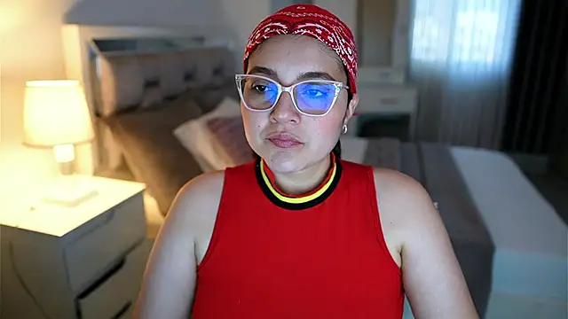 Camilaa bueno online show from 13, 12, 2025