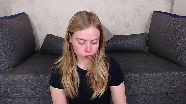 Snapshot of sofiaa_here chatting on 14, 5, 2026 sofiaa here online show from 14, 5, 2026