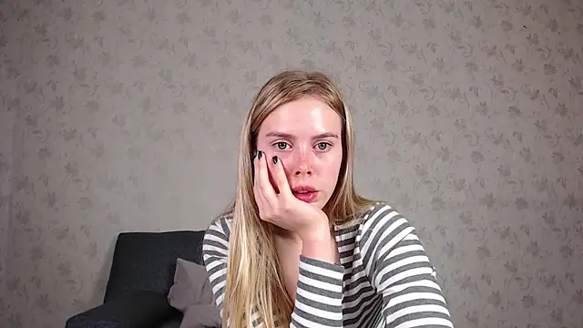 Snapshot of sofiaa_here chatting on 26, 5, 2026 sofiaa here online show from 26, 5, 2026
