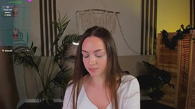 JanettaGrey online show from 8, 1, 2025