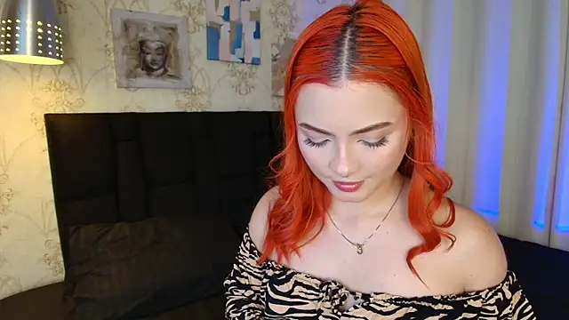 Miah hilton2 online show from 25, 3, 2026