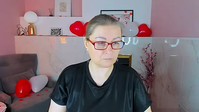 Snapshot of AlexandraKind chatting on 12, 2, 2026 AlexandraKind online show from 12, 2, 2026