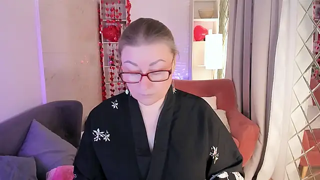 Snapshot of AlexandraKind chatting on 17, 2, 2026 AlexandraKind online show from 17, 2, 2026