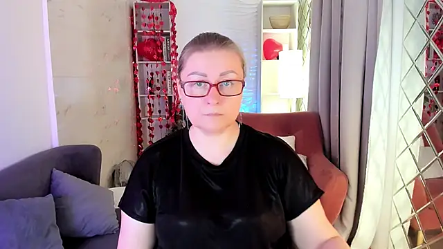 Snapshot of AlexandraKind chatting on 18, 2, 2026 AlexandraKind online show from 18, 2, 2026