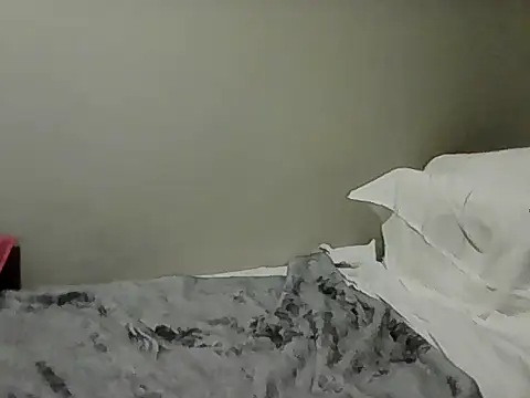 Snapshot of housewife_shantie chatting on 1, 11, 2025 housewife shantie online show from 1, 11, 2025