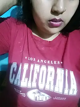 Love-Veronica online show from 2, 6, 2026