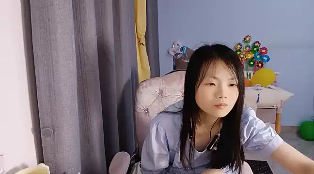 Lena-yyds online show from 4, 3, 2025