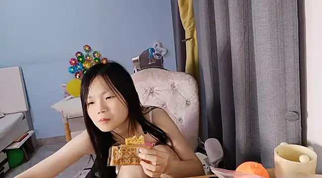 Lena-yyds online show from 8, 3, 2025