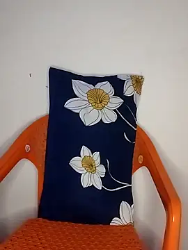 Snapshot of Sexy_Radhikaa chatting on 17, 12, 2025 Sexy Radhikaa online show from 17, 12, 2025