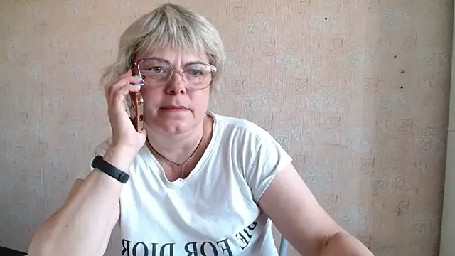 sweetsunset11 online show from 22, 9, 2025