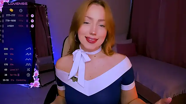 Snapshot of Jenny_Luvv chatting on 15, 10, 2025 Jenny Luvv online show from 15, 10, 2025