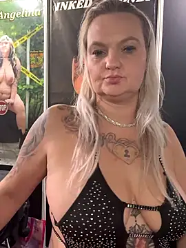 Inked blondi online show from 25, 9, 2025