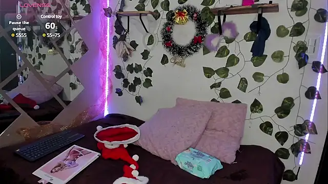 Snapshot of Megan_sophia2 chatting on 20, 12, 2024 Megan sophia2 online show from 20, 12, 2024