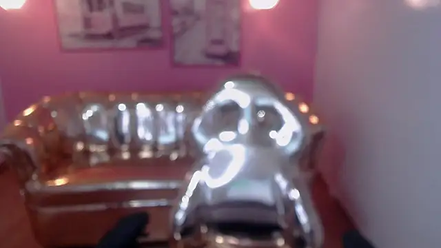 Snapshot of sabrina_jones_t chatting on 14, 12, 2024 sabrina jones t online show from 14, 12, 2024