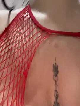 Snapshot of Chloe-antonella chatting on 30, 12, 2024 Chloe-antonella online show from 30, 12, 2024