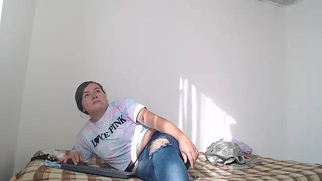 Snapshot of Naugthydolls chatting on 14, 1, 2025 Naugthydolls online show from 14, 1, 2025