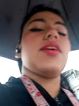 Naomy veracruz  online show from 6, 11, 2025