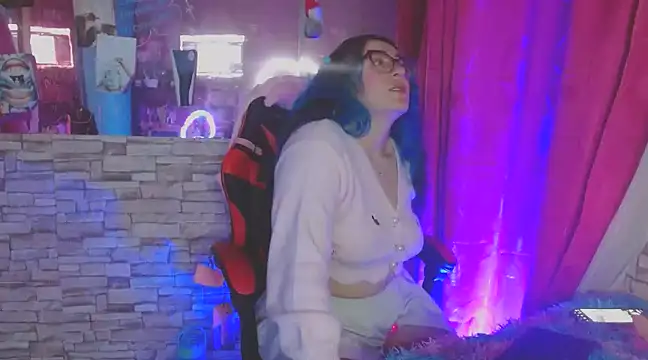 Meg4n 420 online show from 6, 2, 2025