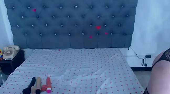 XxMiaSexxyHotxX online show from 1, 3, 2025