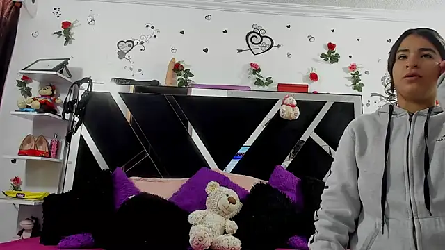 abby eemily online show from 15, 10, 2025