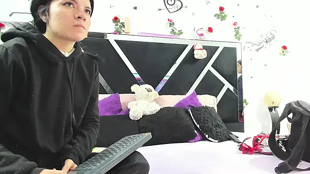 thedream girls online show from 2, 10, 2025