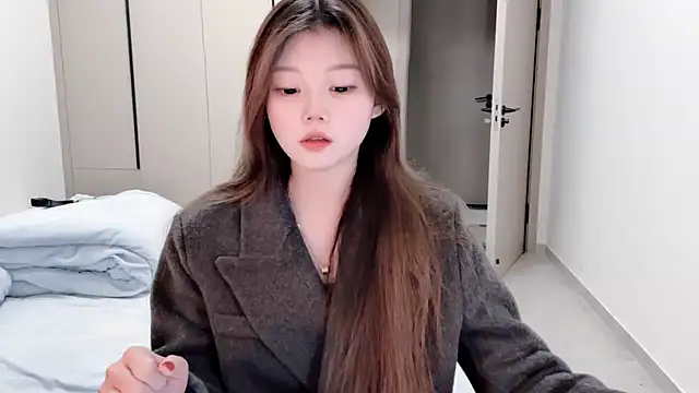 yangyang-1115 online show from 6, 11, 2025