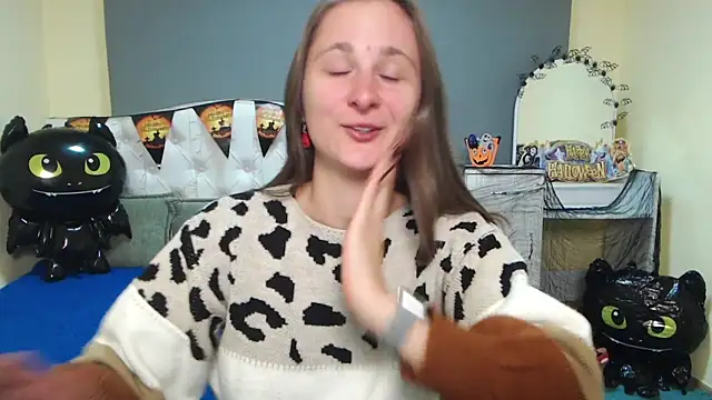 MichelLeee online show from 29, 10, 2025