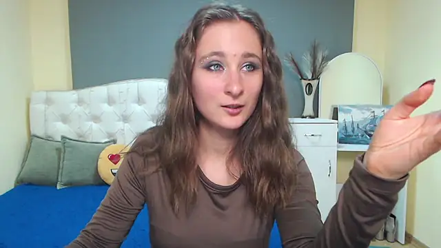 MichelLeee online show from 5, 11, 2025