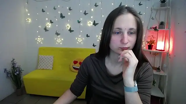 MichelLeee online show from 16, 4, 2026