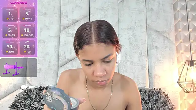 AshleyHill2 online show from 15, 1, 2026