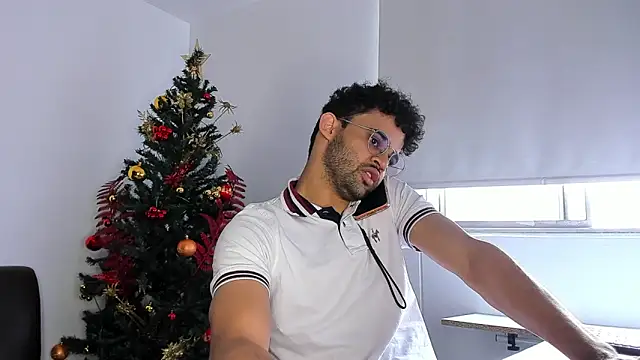 andrewChris  online show from 2, 12, 2025