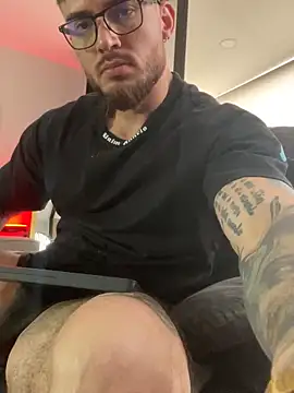 DimitriSullivan  online show from 13, 3, 2025