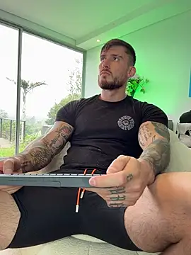 DimitriSullivan  online show from 20, 11, 2025