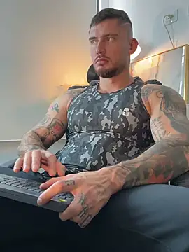 Snapshot of DimitriSullivan_ chatting on 29, 6, 2026 DimitriSullivan online show from 29, 6, 2026