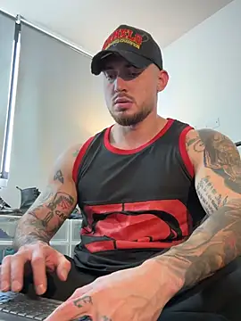 Snapshot of DimitriSullivan_ chatting on 11, 7, 2026 DimitriSullivan online show from 11, 7, 2026