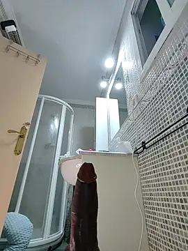 Snapshot of NeredaXxx chatting on 8, 9, 2025 NeredaXxx online show from 8, 9, 2025